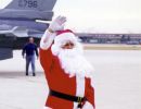 santa arrives 06