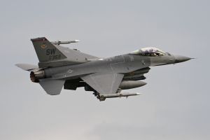 aviano june 02  2011 lucky11 f 16cm 91 0359 77thfs 20thfw  shaw afb  south carolina 02